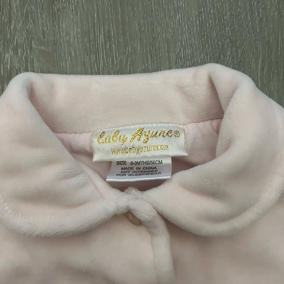 Baby Girl Pink Velvet Button Up Cardigan Size 0-3 Months - Picture 3 of 3